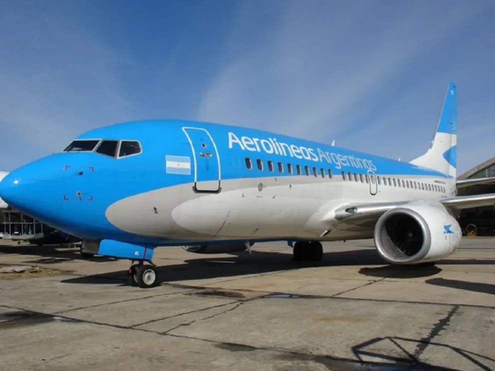 Aerolíneas Argentinas restablecerá la conectividad aérea con Uruguay