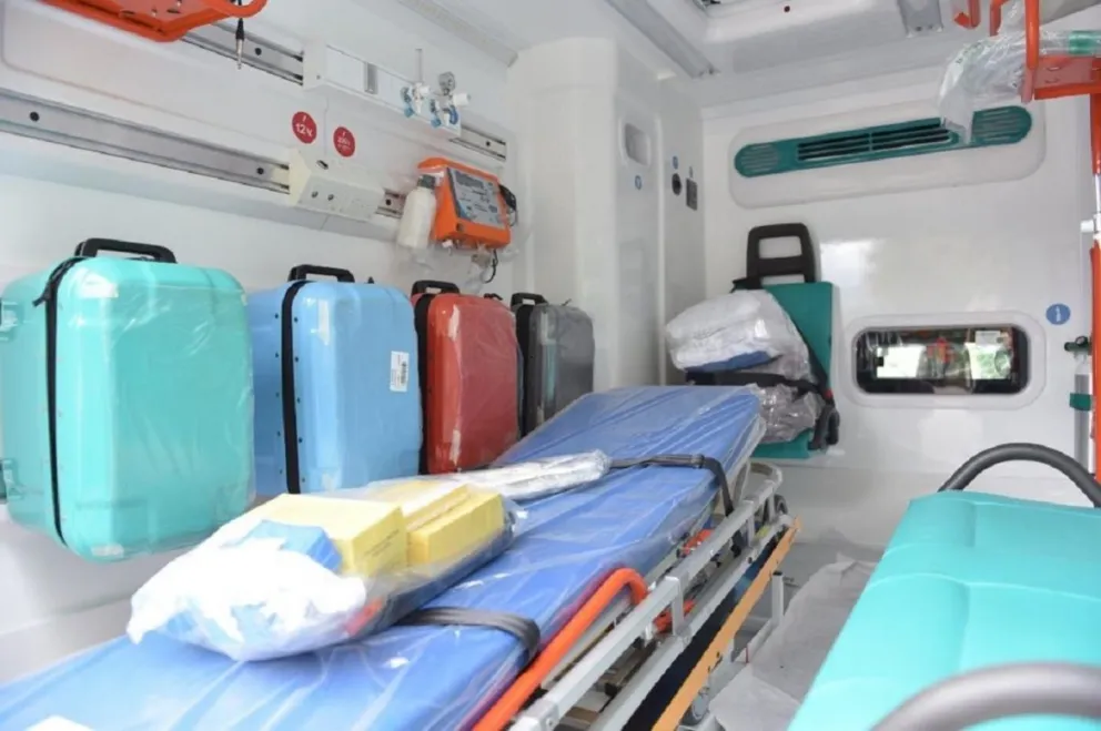 Tensión y preocupación en pleno centro salteño: dos ambulancias se hicieron presentes
