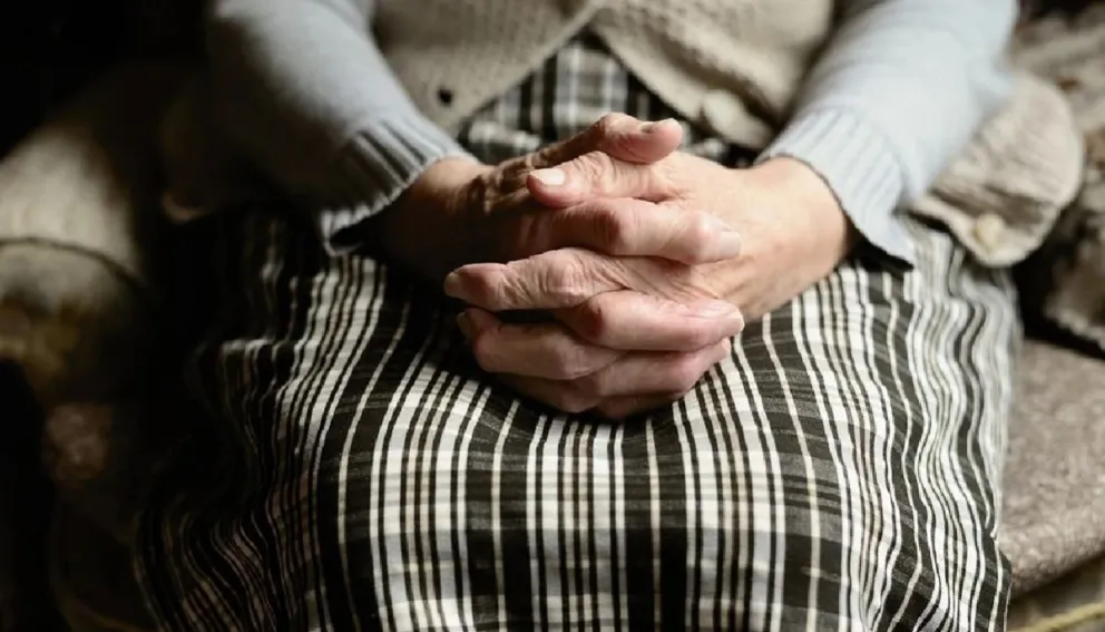 La desesperación de una abuela estafadora: robó, aceptó la pena y ahora se arrepintió