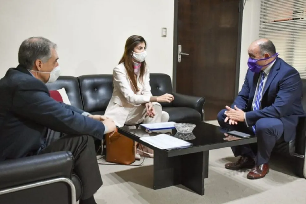 Economía salteña: Roberto Dib Ashur mantuvo un encuentro con Bettina Romero y equipos técnicos