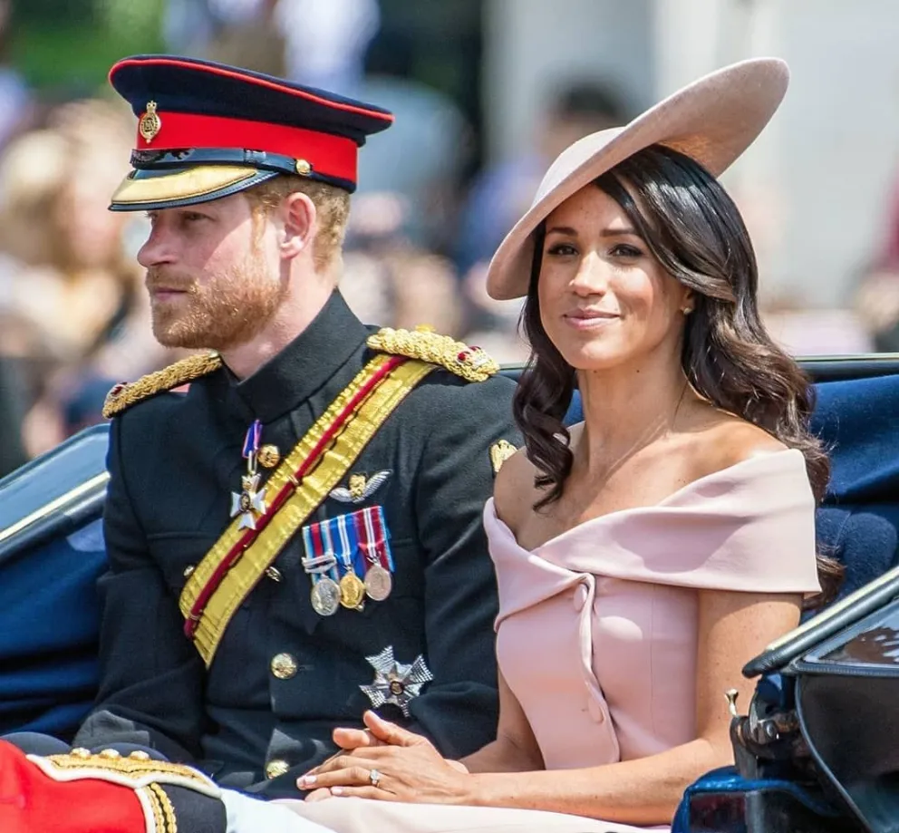 El príncipe Harry y Meghan Markle. Fuente: Twitter