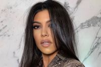 Al borde de la censura: Kourtney Kardashian impactó a todos con un vestido transparente