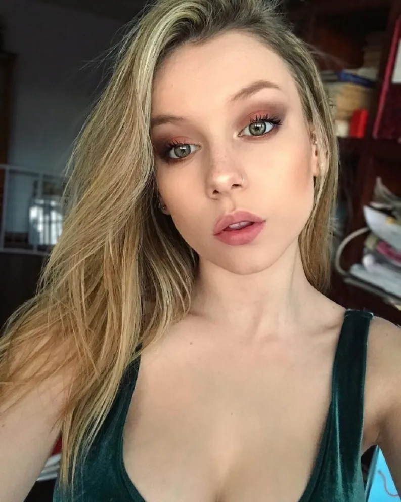 Ester Expósito. Fuente: (Instagram)
