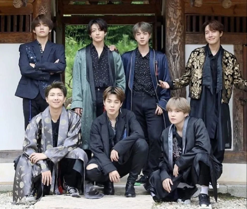 BTS (Fuente: Instagram)