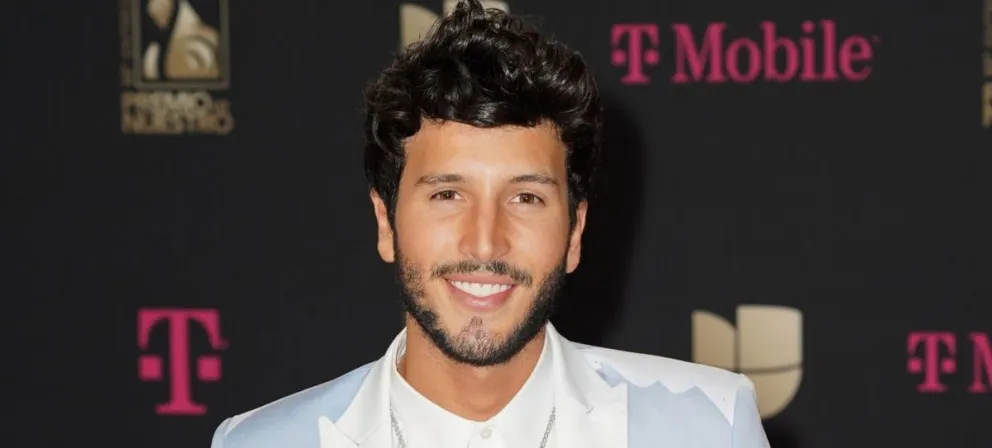 Sebastian Yatra: (Instagram)