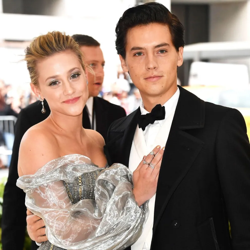 Cole Sprouse & Lili Reinhart. Fuente: (Twitter)