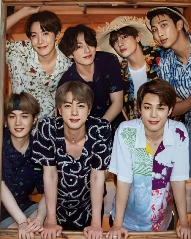 BTS (Fuente: Instagram)