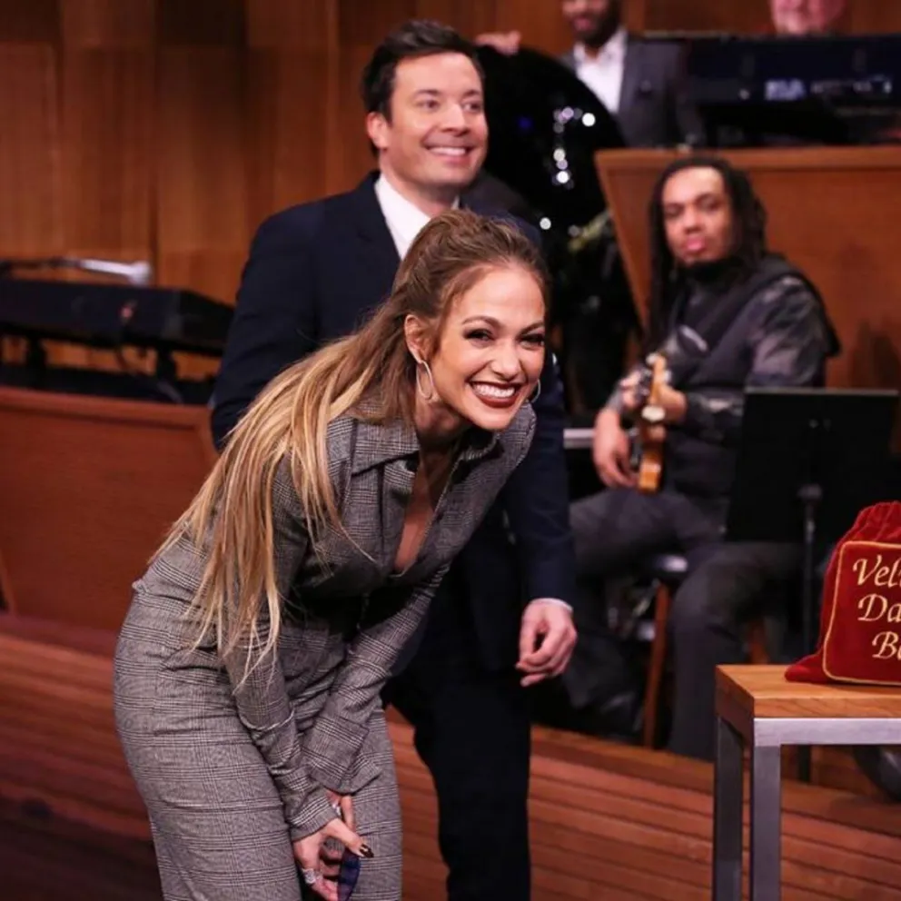 Jennifer Lopez & Jimmy Fallon. Fuente: (Twitter)