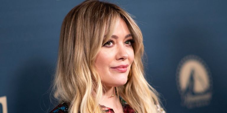 Hilary Duff Se Burló De Las Críticas Por Un Supuesto Abuso Y Apareció En Sus Redes Con Una