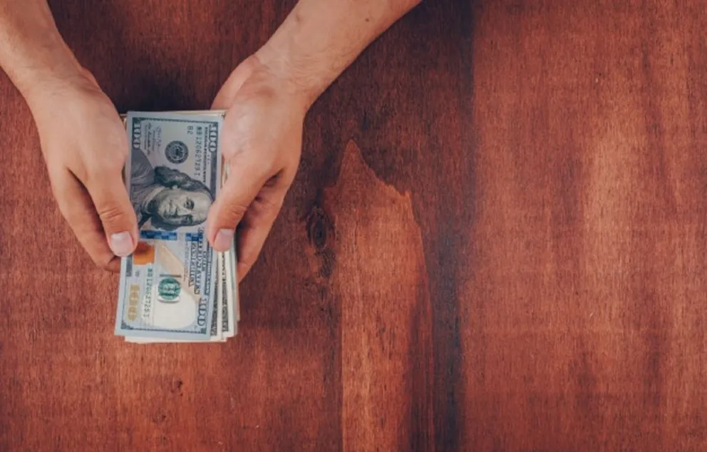 Se renovó el cupo de junio: cómo saber si puedo comprar dólar ahorro