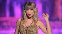 Peleas, gritos y empujones: el caótico video viral de las fanáticas de Taylor Swift, una locura