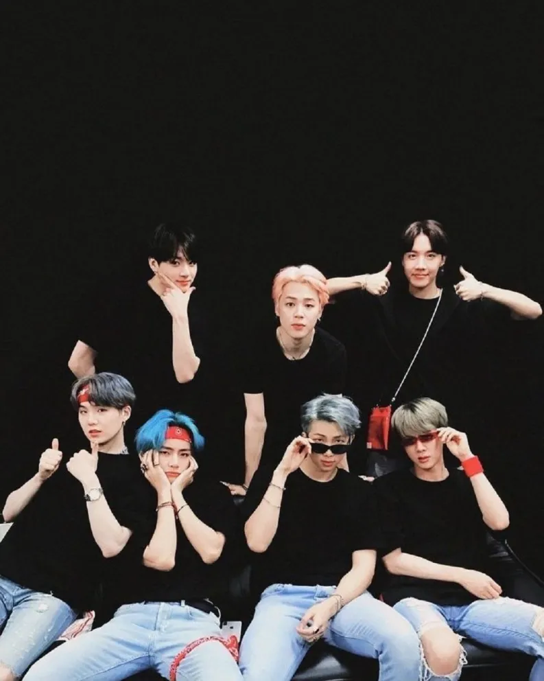 BTS (Fuente: Instagram)