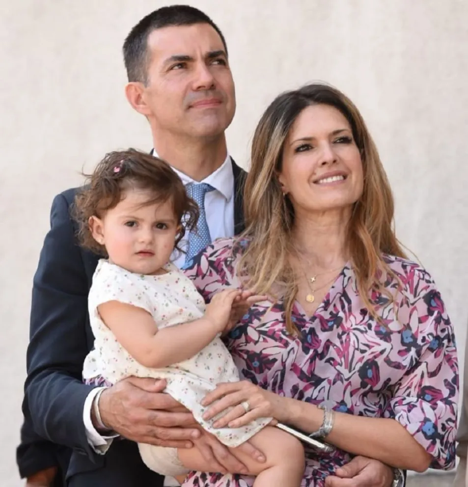 Isabel Macedo y su familia. Fuente (Instagram)