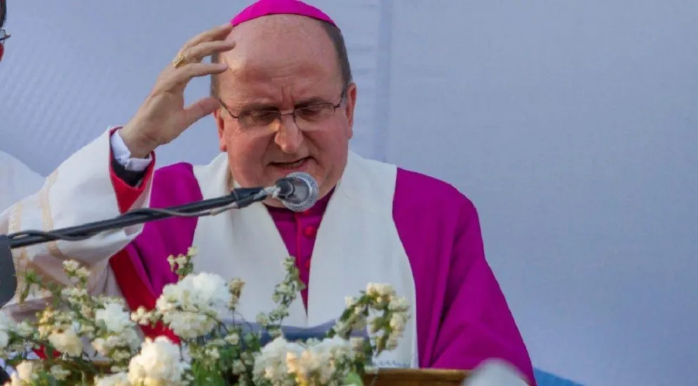 Al arzobispo Cargnello le saltó la cadena y arremetió contra los jóvenes y su sexualidad