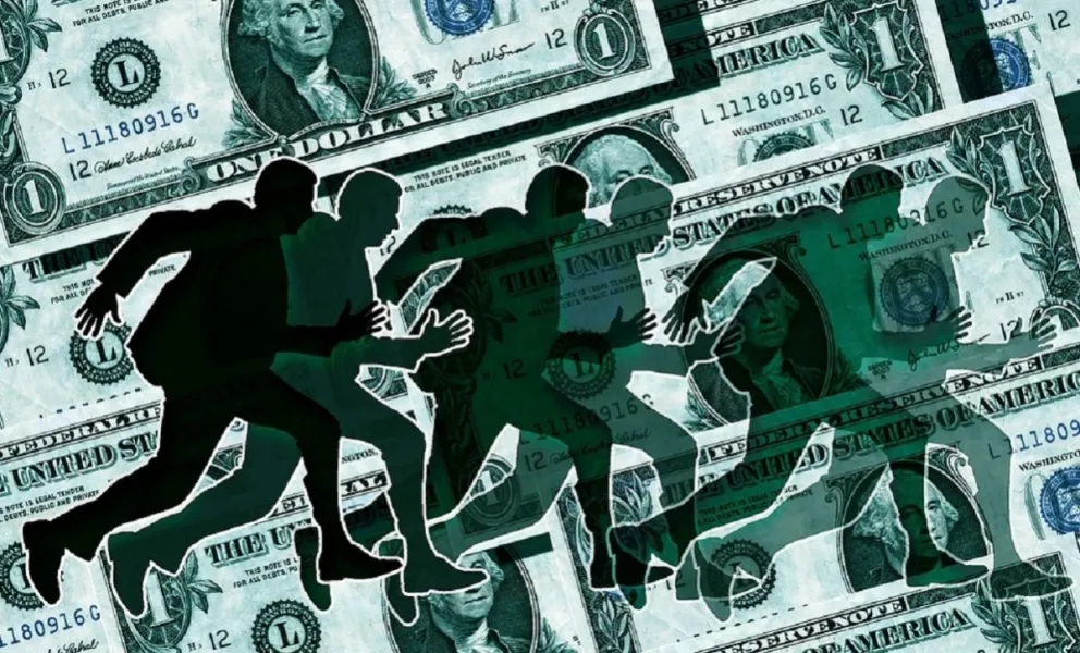 Se encienden las alarmas: con un dólar Blue en alza temen por una corrida cambiaria