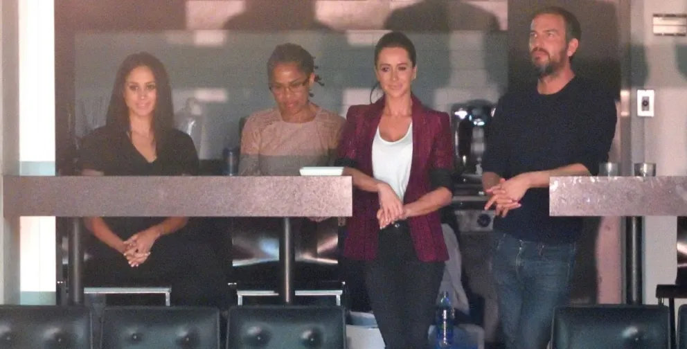 Meghan Markle junto a su madre y amiga. Fuente (Twitter)