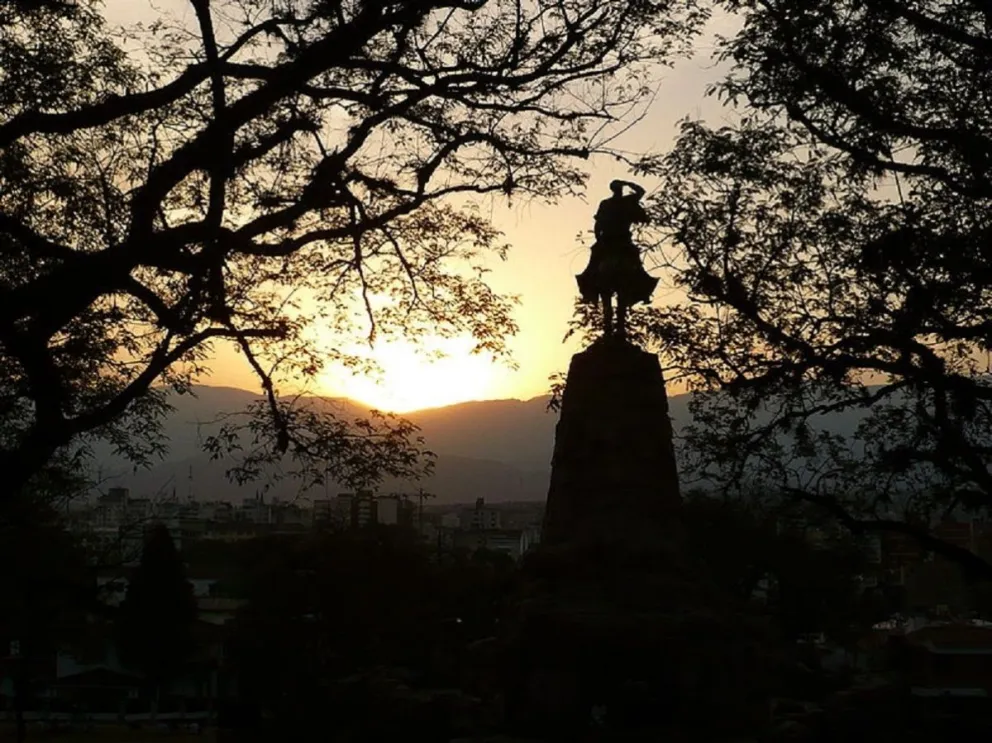 Monumento a Güemes