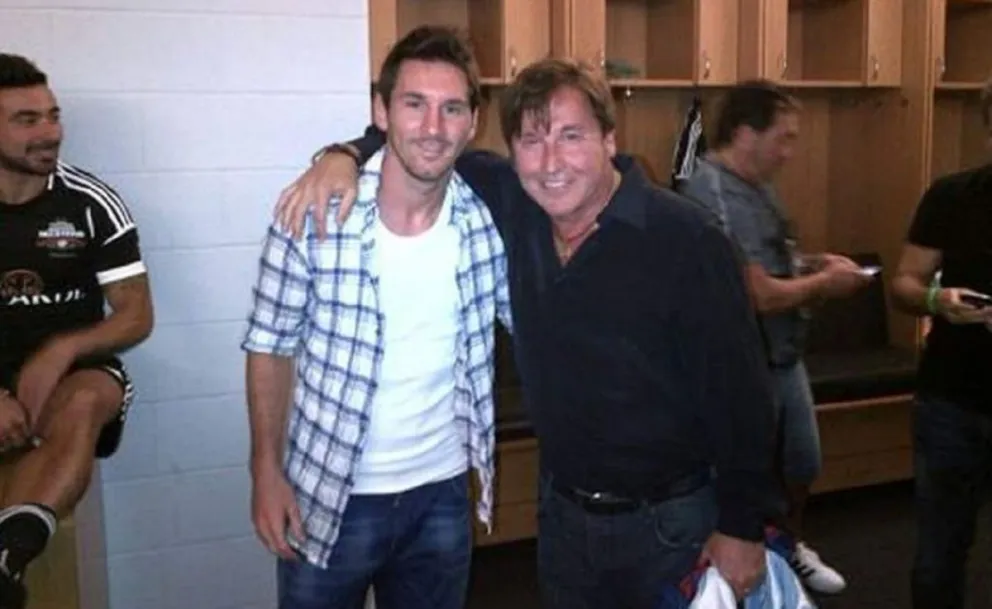 Lionel Messi y Ricardo Montaner. Fuente: twitter