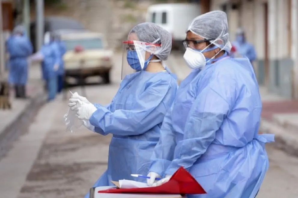 Reporte diario Coronavirus en Argentina: más de un millar de muertos y los contagios en multiplican
