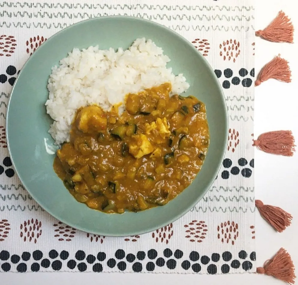 Arroz con pollo al curry (Fuente: Instagram)