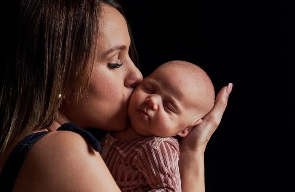Barby Silenzi preocupó a sus fanáticos por una visita de la abuela a su pequeña hija