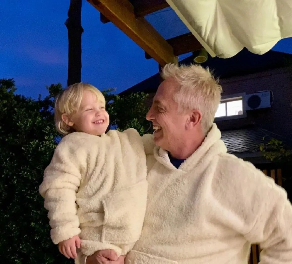 Marley muestra a sus seguidores el curioso gesto que heredó su hijo Mirko