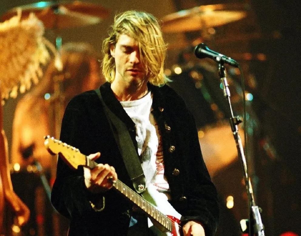 ¡Sorprendente! Subastaron un simbólico instrumento de Kurt Cobain y las redes explotaron