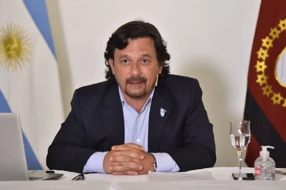 Gustavo Sáenz: Twitter