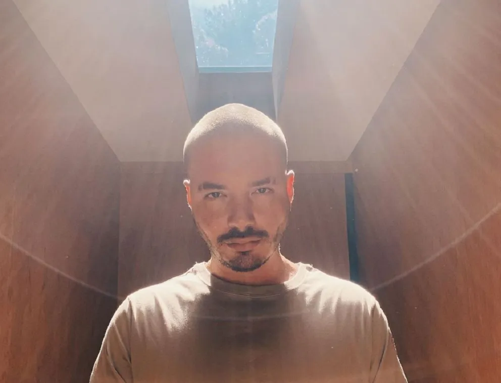 J Balvin compartió un regalo que le hicieron y las redes enloquecieron