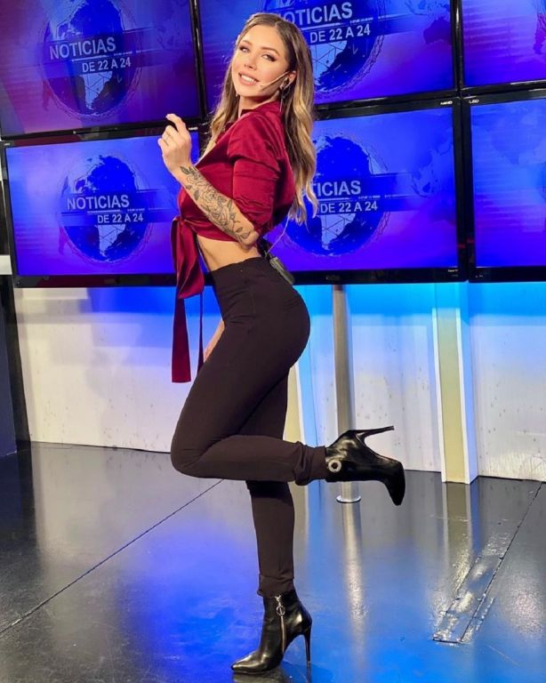 El Look Que Eligi Romina Malaspina Para Comenzar La Semana En Canal 26   Sm 