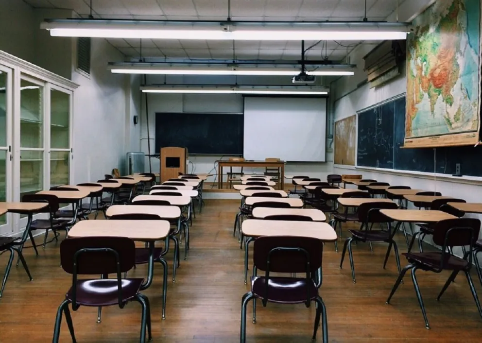 Estudiante llevó gas pimienta a la escuela, lo accionó e intoxicó a varios de sus compañeros