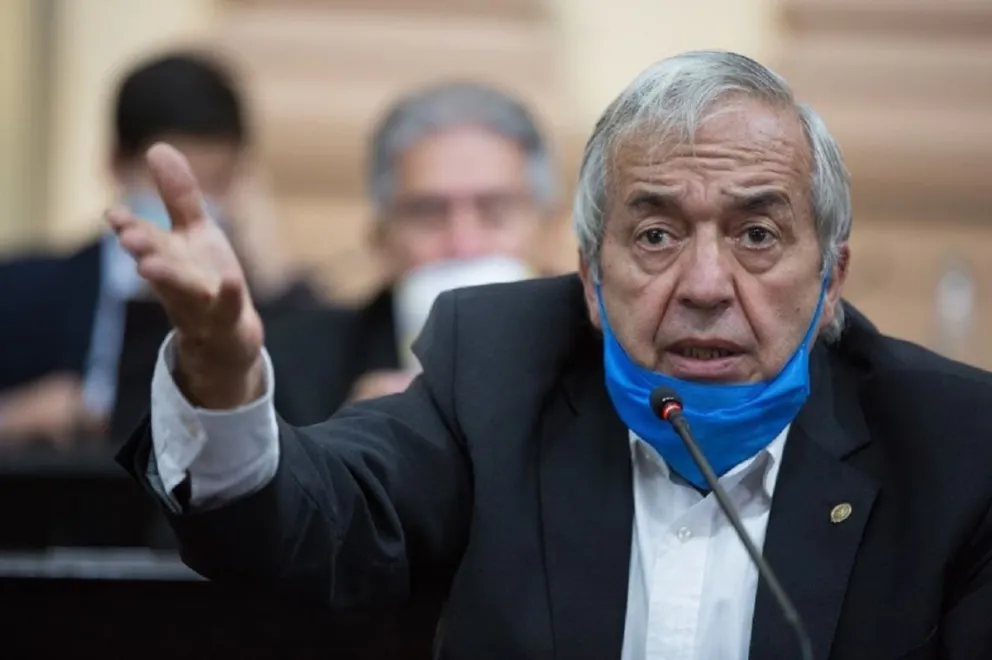 Fuente: @GodoyMSantiago