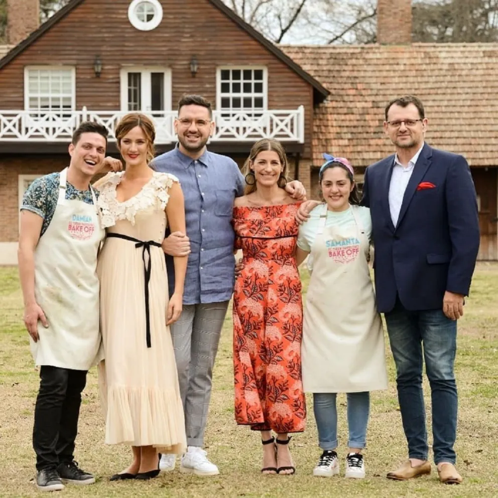 Finalistas y jurado de Bake Off. Fuente (Instagram)