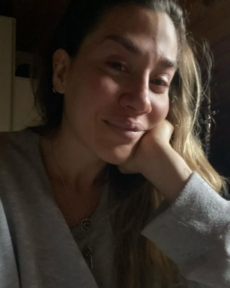 Osvaldo retrató a Jimena Barón y levantó suspiros