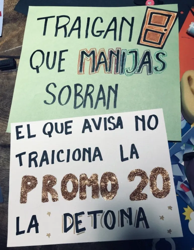 EGRESADOS: Twitter