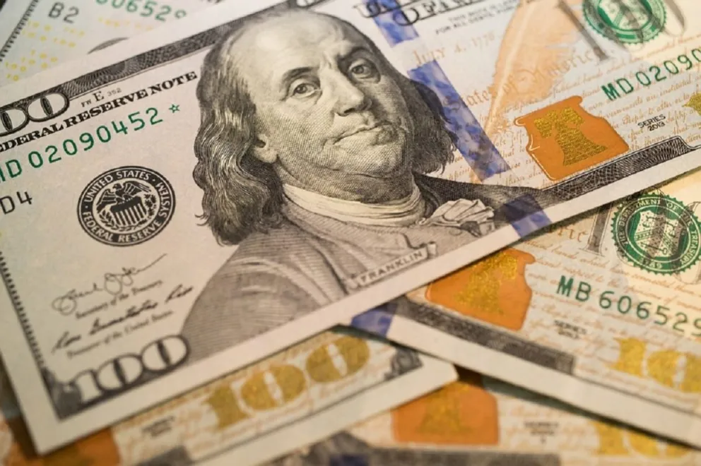Dolar jueves 10 de septiembre: el Oficial se agachó y ahora tomó impulso para salir volando