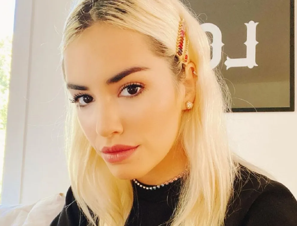 Lali Espósito posó con un sensual bikini y prendió fuego a las redes