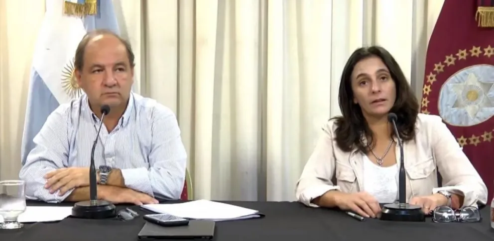 Ricardo Villada y Josefina Medrano. Captura de video