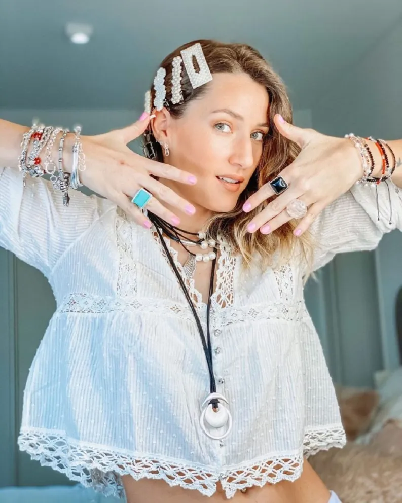 Desde la tina, Mica Viciconte levantó la temperatura