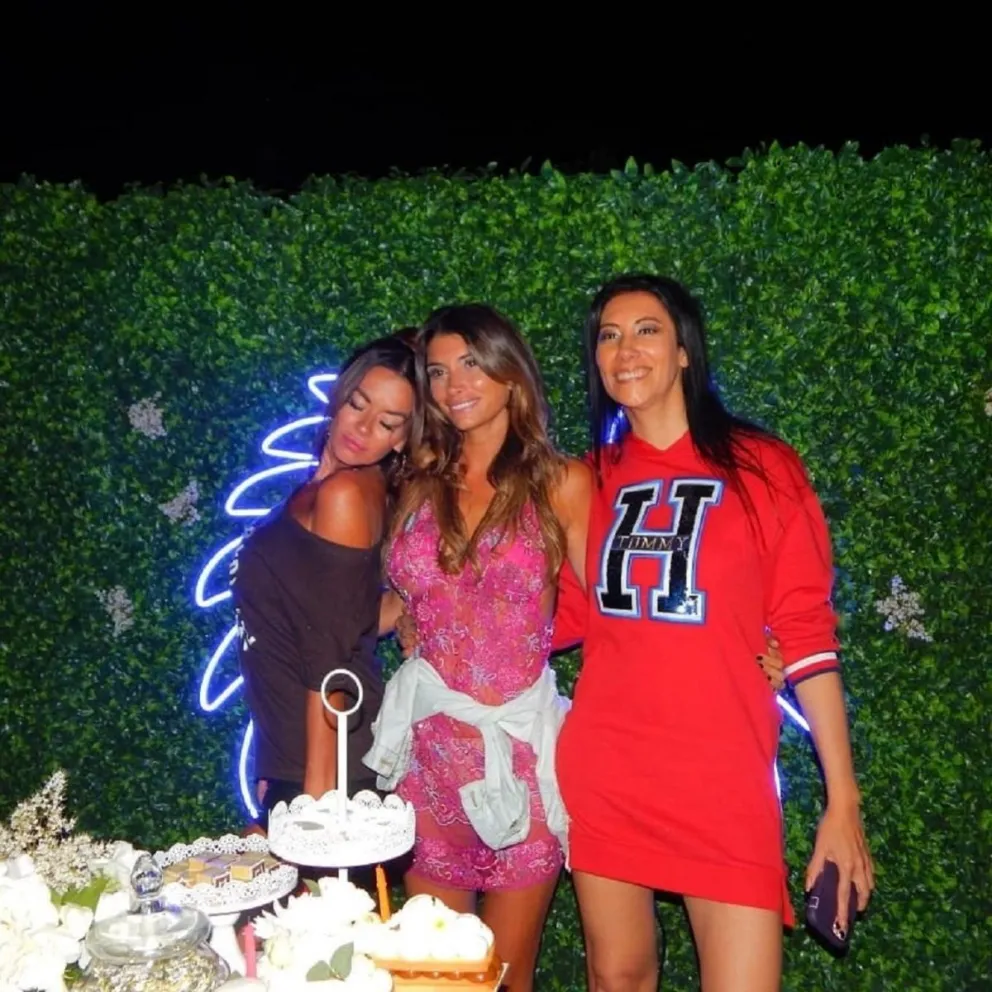 Karina Jelinek, Flor Parise y Agustina Gallesio. Fuente (Instagram)