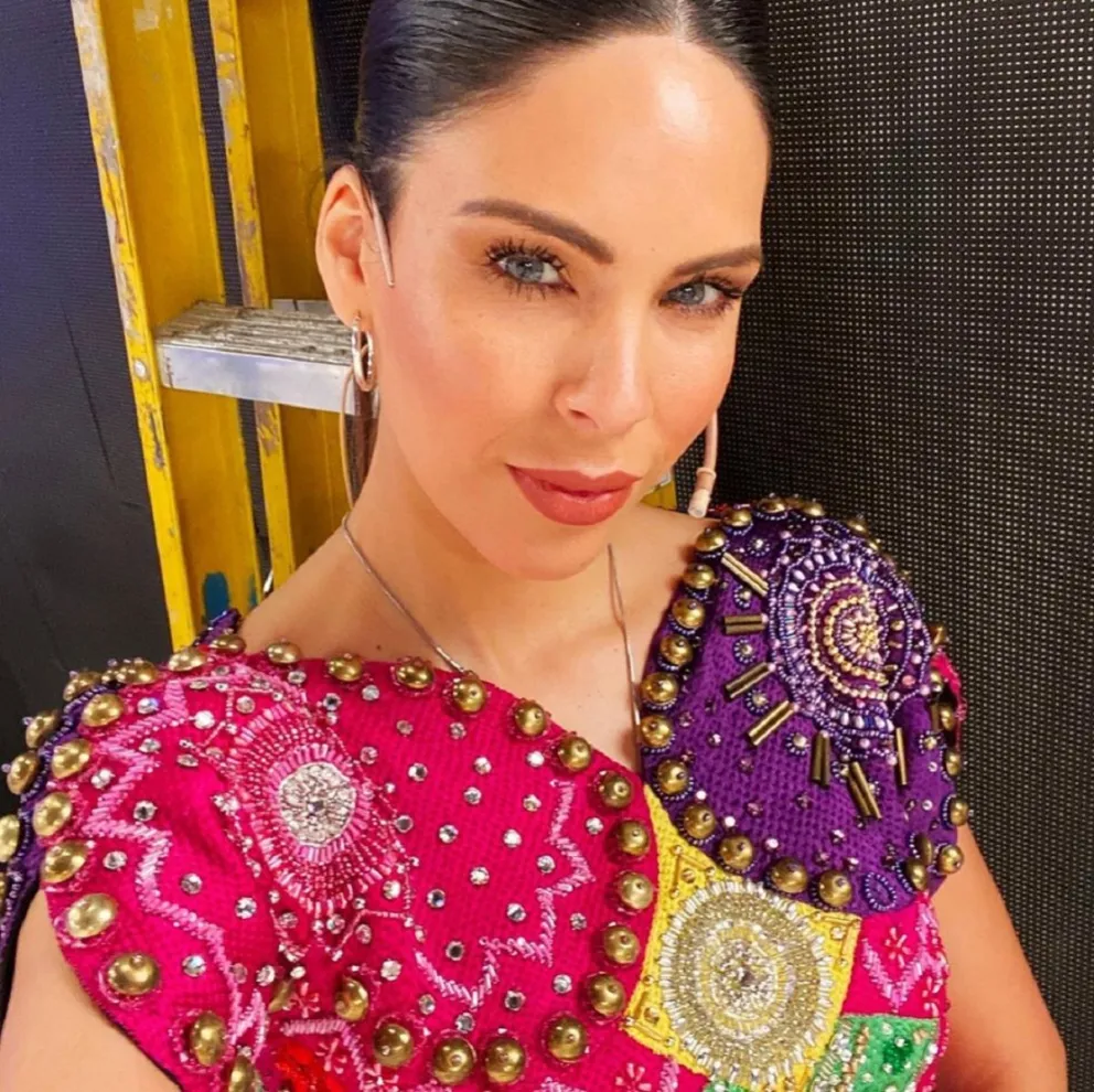 Barby Franco deslumbró con un impactante vestido y reveló una confidencia en Pampita Online