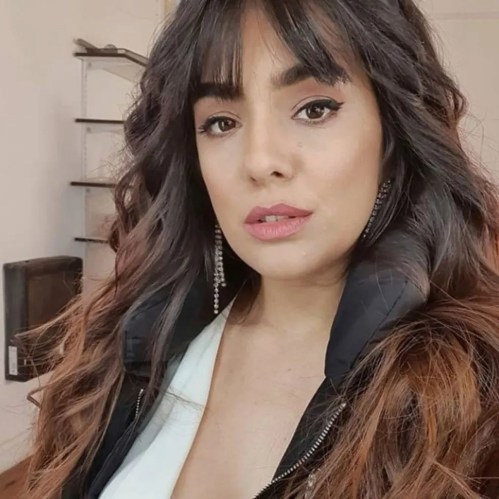 Ángela Leiva. Fuente: (Instagram)