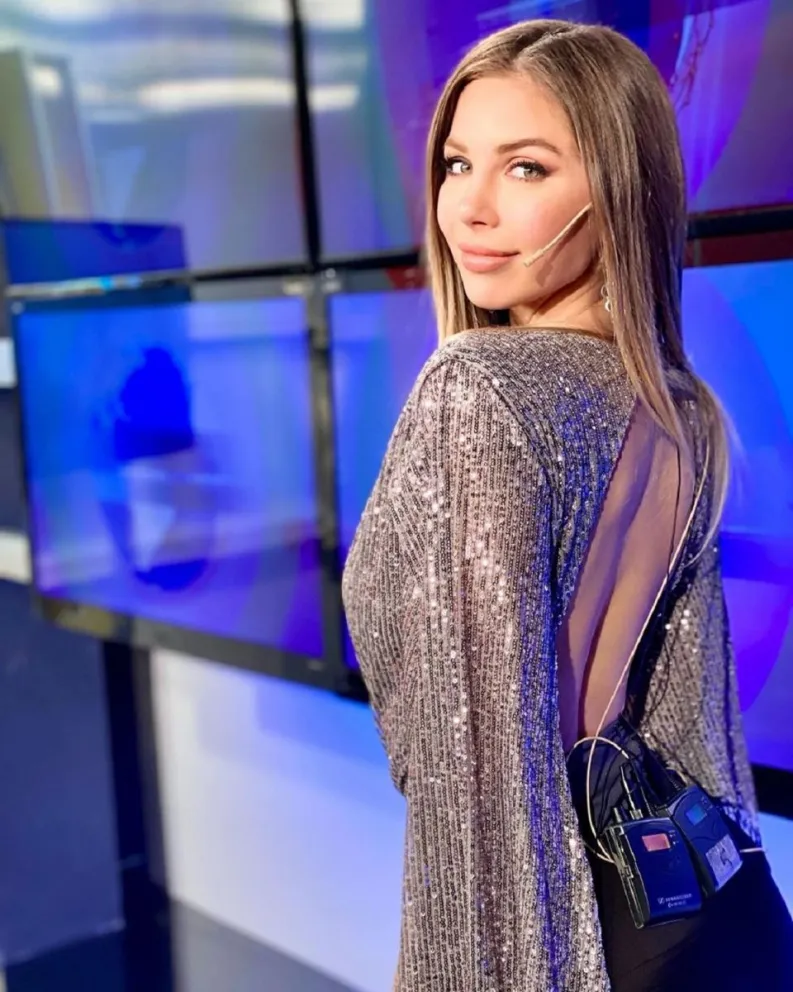 Romina Malaspina encandiló con un look súper ajustado y engomado