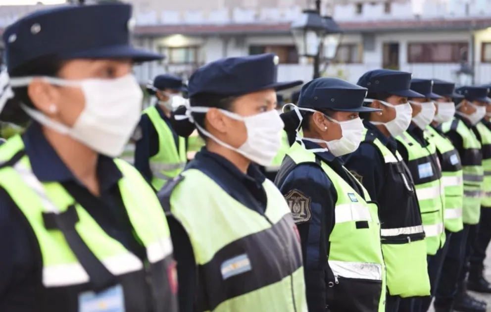 Se les viene la noche a los policías: Diputados derogó la ley que daba "superpoderes" a los oficiales salteños