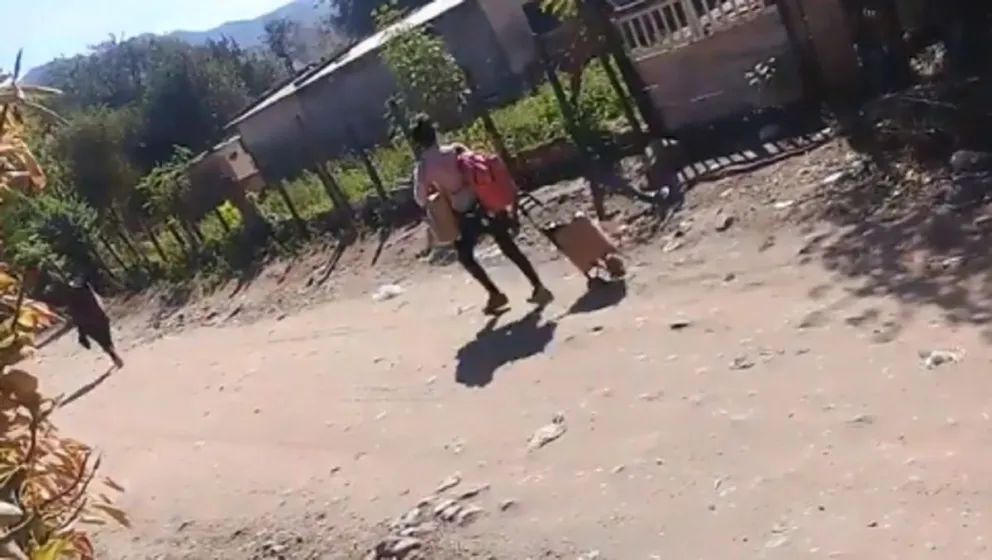Un diputado salteño mostró cómo los ciudadanos bolivianos ingresan a Salta. VIDEO