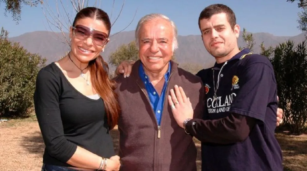 Zulemita, Carlos y Carlitos Menem. Fuente (Twitter)