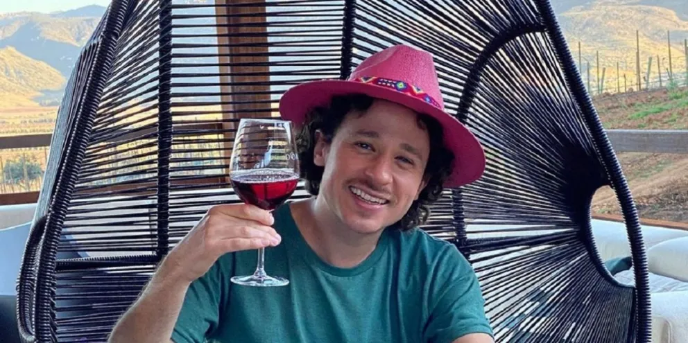 Luisito Comunica no durmió trabajando en su nueva aventura desde casa