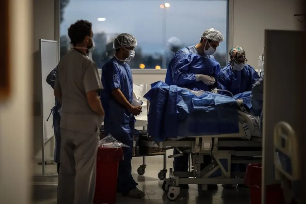 Reporte diario de coronavirus en Argentina: más de 60 muertes generan incertidumbre en la sociedad