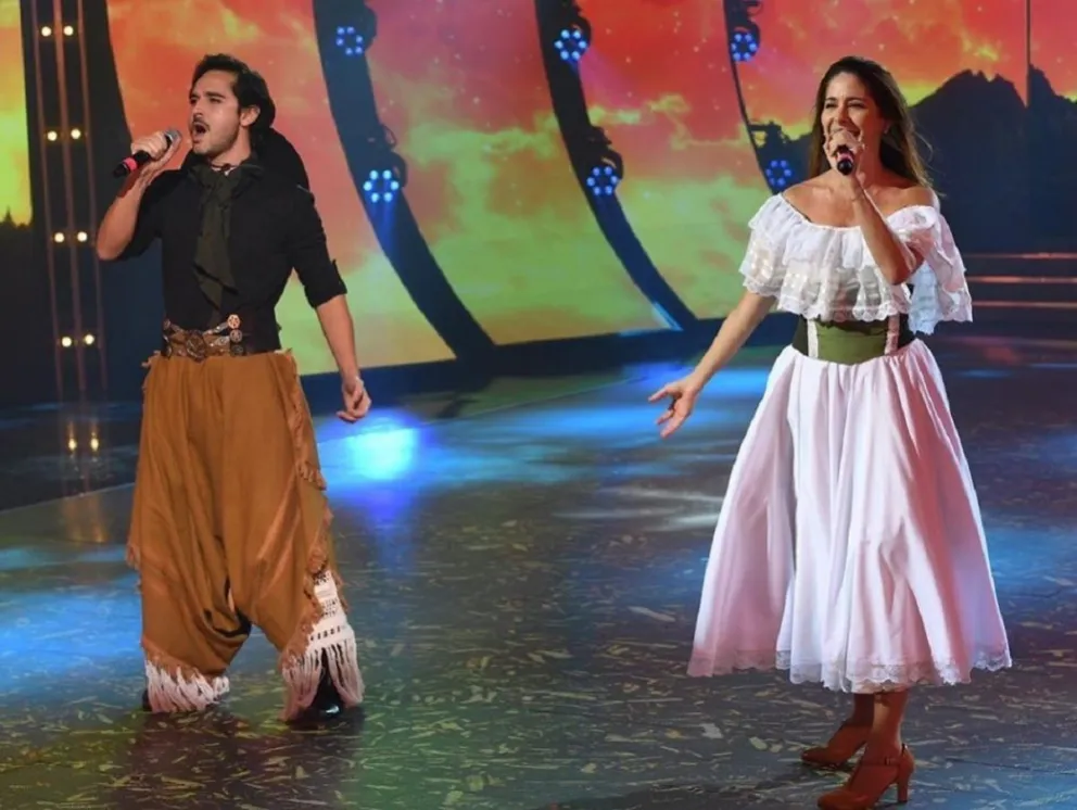 Laura Novoa interpretó Zamba para olvidar y el jurado del Cantando 2020 le bajó el pulgar