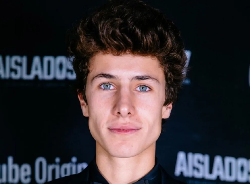 Juanpa Zurita, el youtuber mexicano se hizo un hisopado y compartió en un vídeo todo el proceso